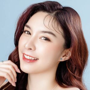 V Face Treatment in Singapore: Achieve a Youthful, Defined Facial Contour